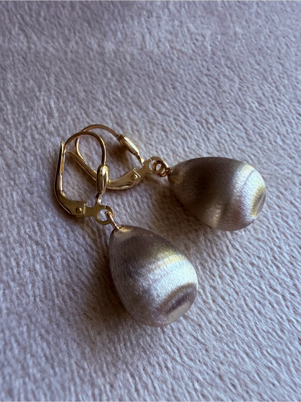14K Gold Brushed Teardrop Drop Earrings | Two-Tone Satin Finish | 3.14g - Picture 16 of 16